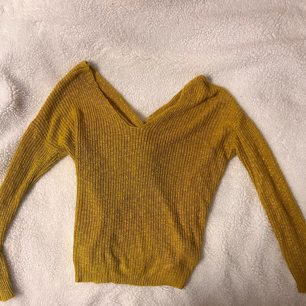 Yellow sweater
